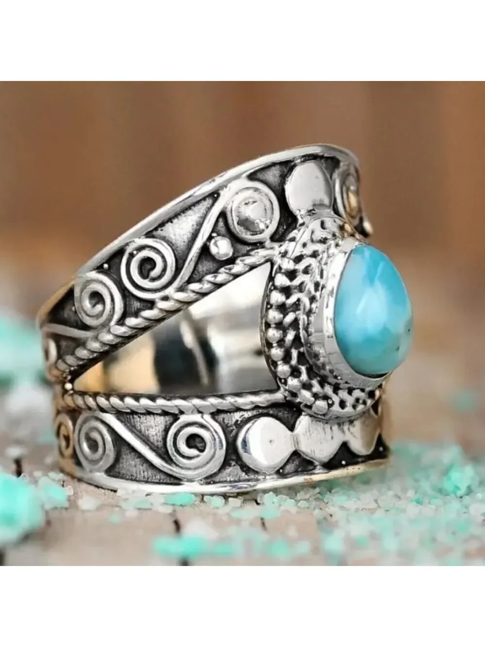 Vintage Style Chunky Band Ring Inlaid Turquoise Jewelry
